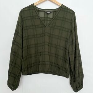 Express V-Neck Blouse Sheer Long Sleeve Relaxed Career Office Size Medium Olive